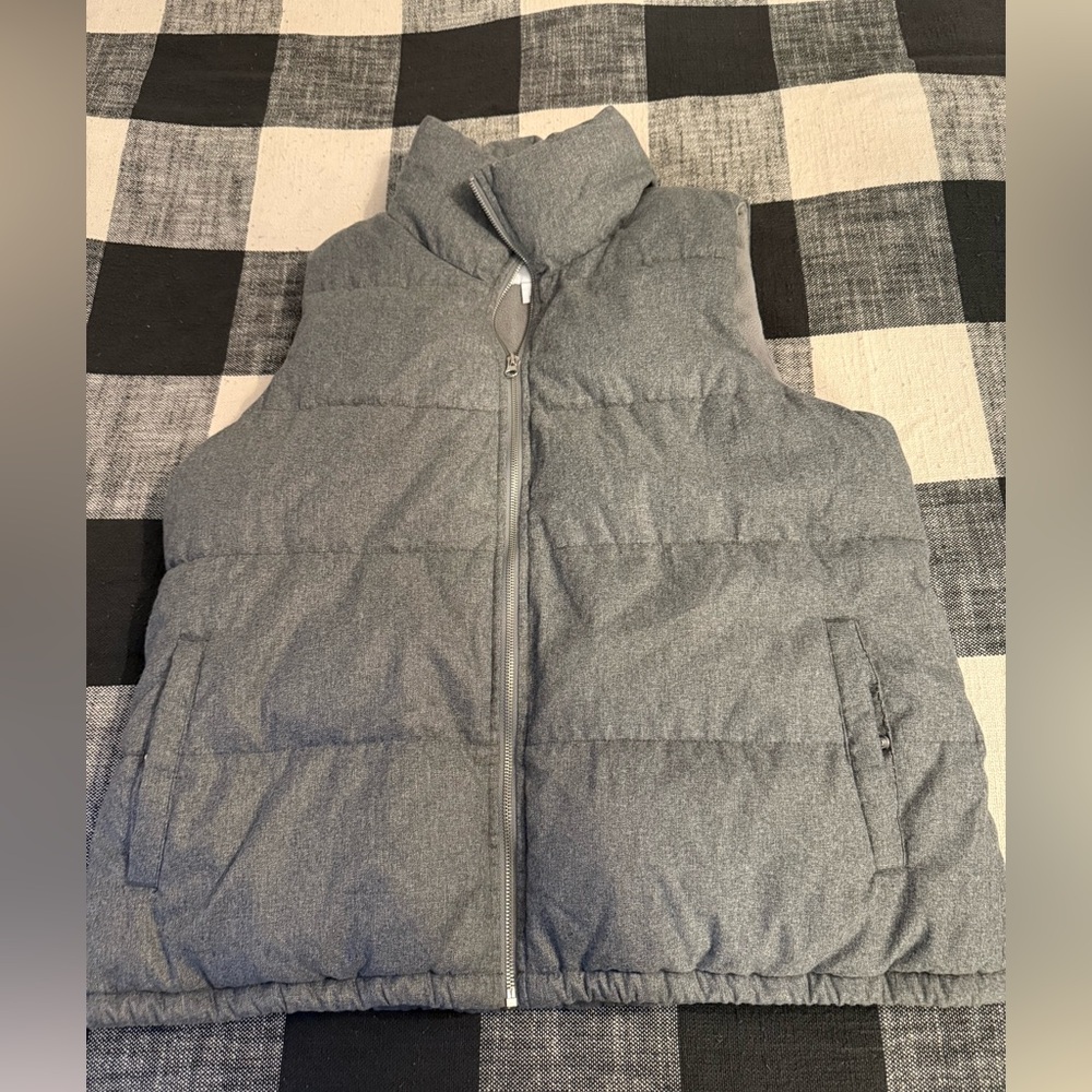 Old Navy Gray puffy vest